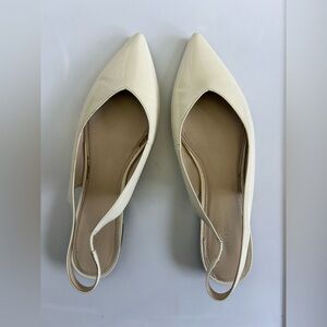 GUC Marc Fisher Slingbacks